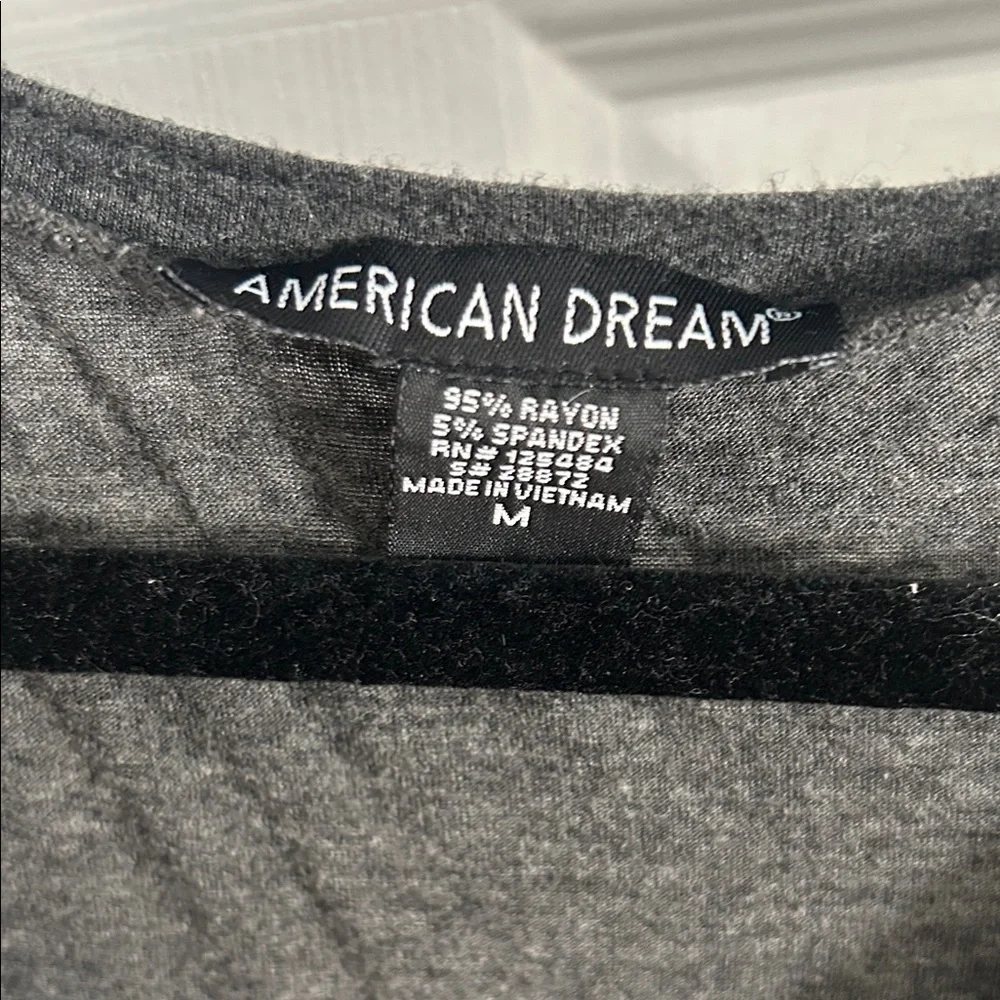 American Dream Charcoal Short Sleeve Tee - Picture 2 of 2